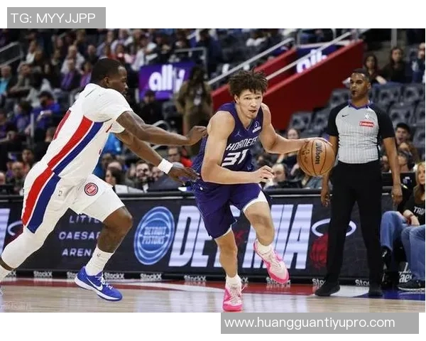 克尼佩尔下半场发力砍下15分全场三分命中率高达55助球队取胜