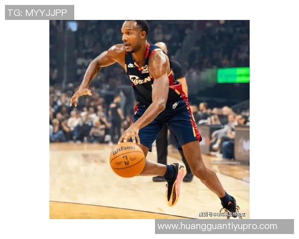 米切尔全能表现力挽狂澜砍下34分10板7助攻助球队逆转胜利 米切尔全能表现力挽狂澜砍下34分10板7助攻助球队逆转胜利