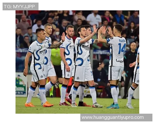 天空报道努诺塔瓦雷斯即将离开拉齐奥英超和沙特球队积极争夺