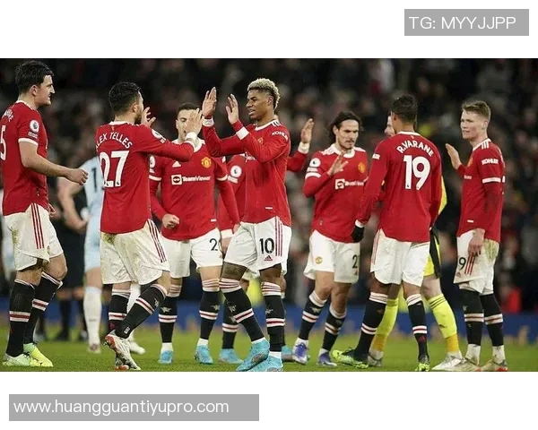 希勒评选本赛季英超最佳阵容阿森纳曼城切尔西桑德兰各有代表 希勒评选本赛季英超最佳阵容阿森纳曼城切尔西桑德兰各有代表