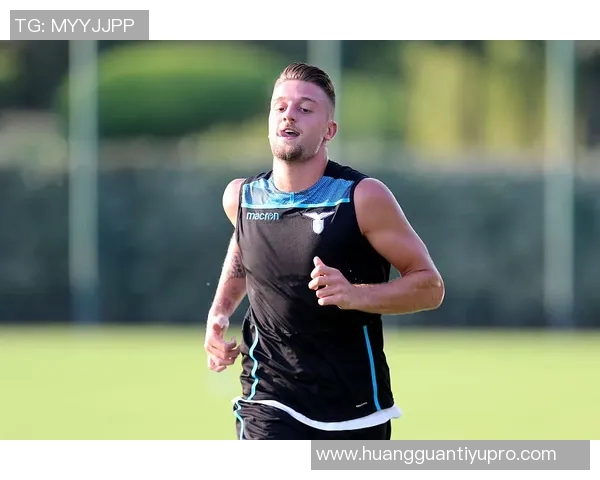 邓弗里斯更换经纪人若顶级球队求购将考虑转会事宜