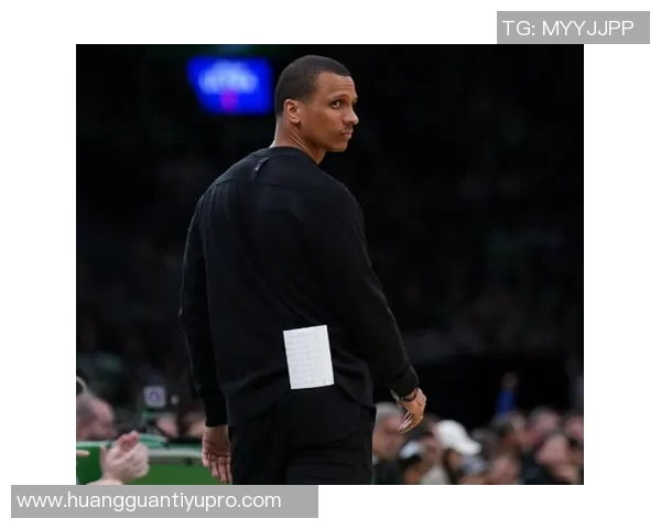 马祖拉称赞怀特防守全面表现出色角色在球队中愈发重要